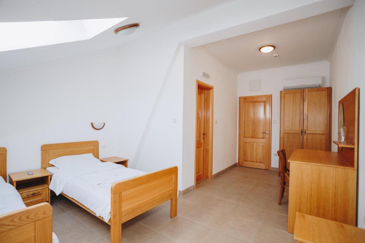 Eco Winery Lipovac Apartments Cetynia Zewnętrze zdjęcie