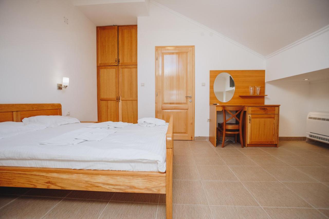 Eco Winery Lipovac Apartments Cetynia Zewnętrze zdjęcie