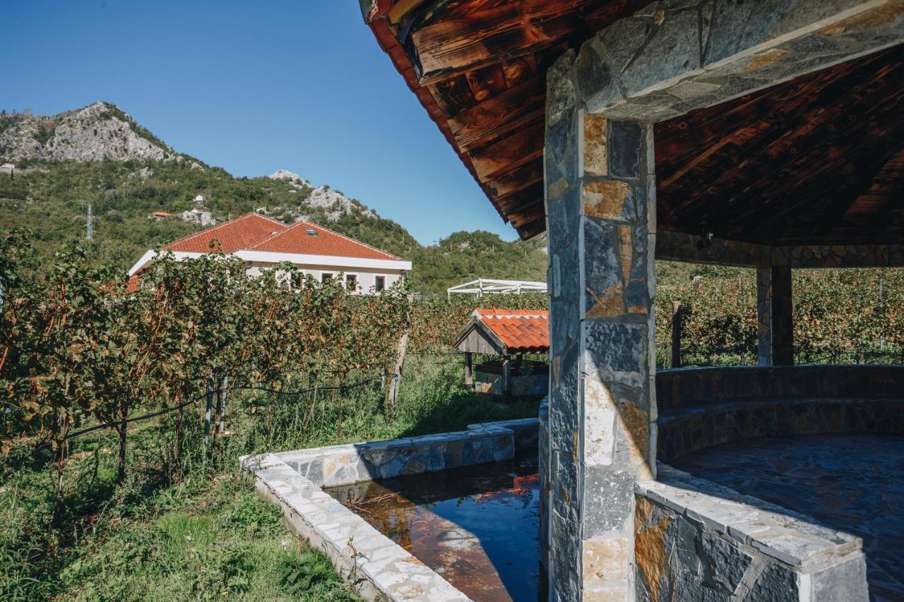 Eco Winery Lipovac Apartments Cetynia Zewnętrze zdjęcie