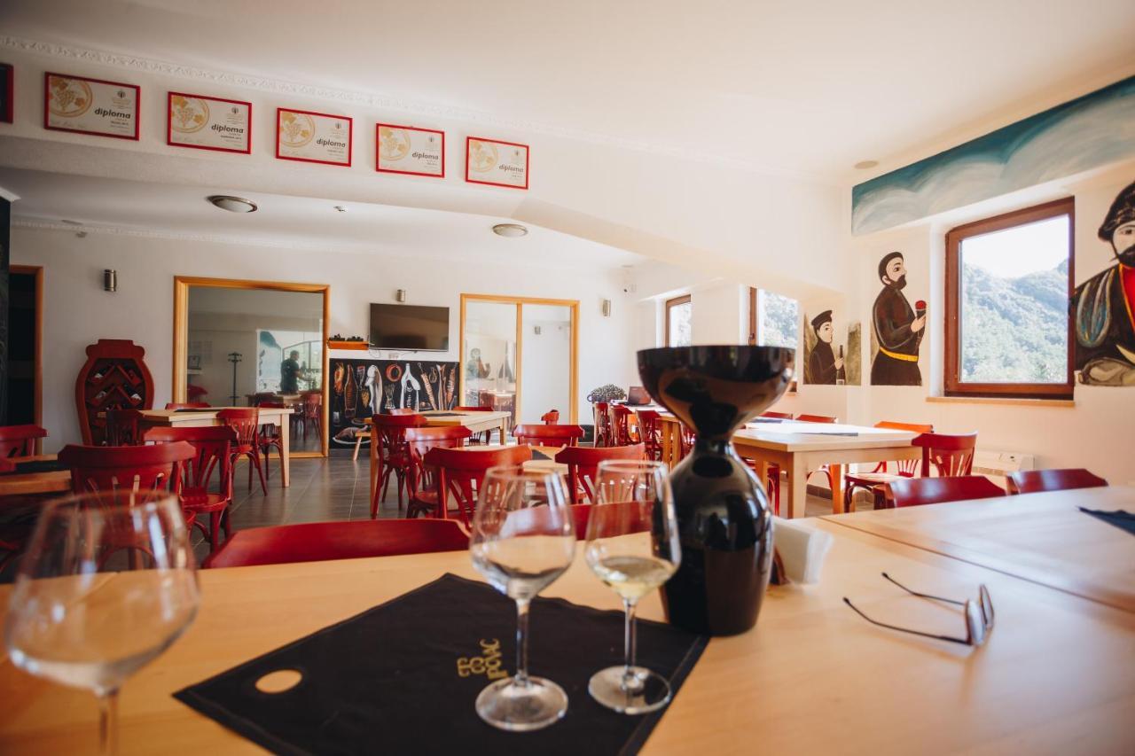 Eco Winery Lipovac Apartments Cetynia Zewnętrze zdjęcie